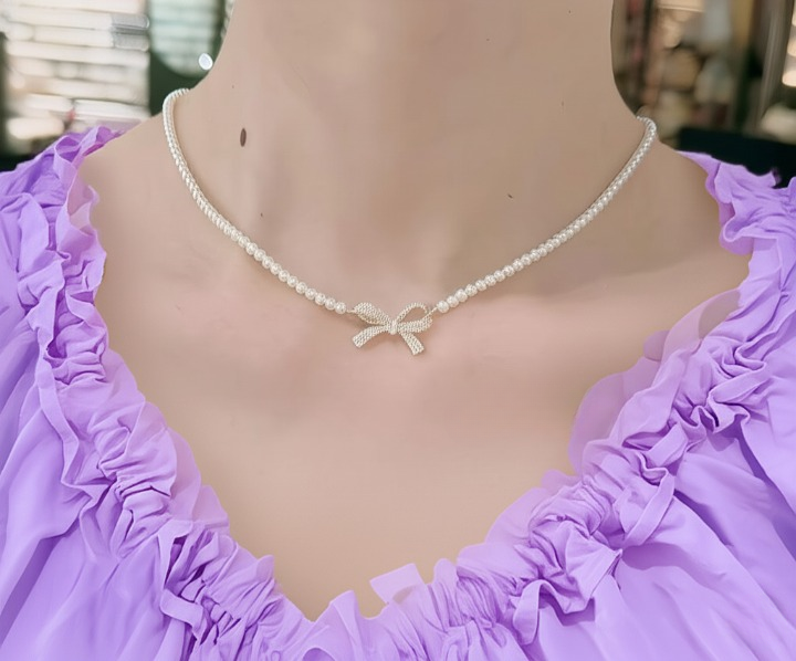 Design | Available in Silver & Golden Finish | Perfect Gift for Weddings, Parties & Everyday Glamour - Golden